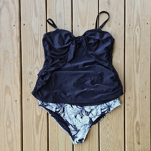 Old Navy 2pc Maternity Swimsuit XL - Picture 1 of 12